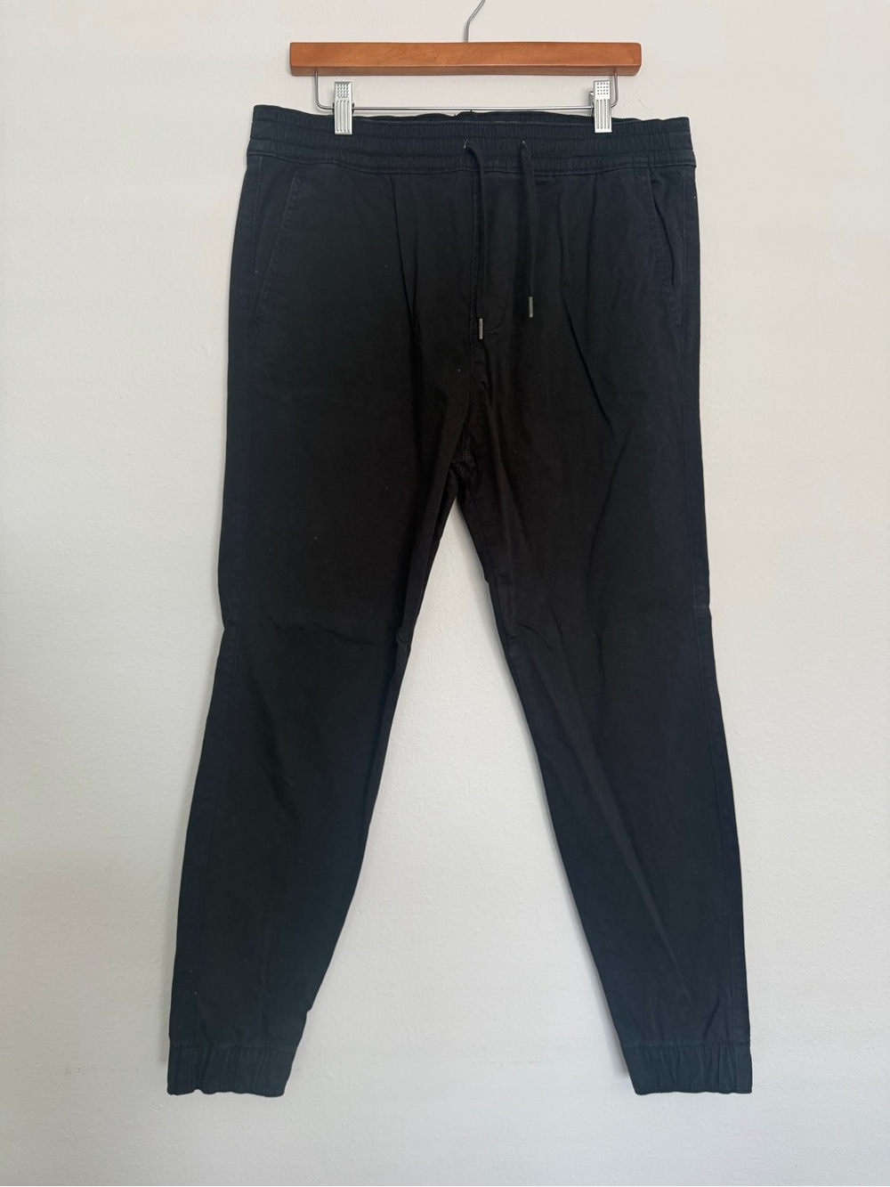 Hollister Men's Black Drawstring Jogger Sweatpants